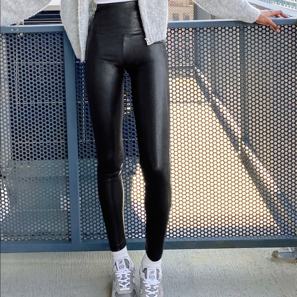 aritzia leather leggings